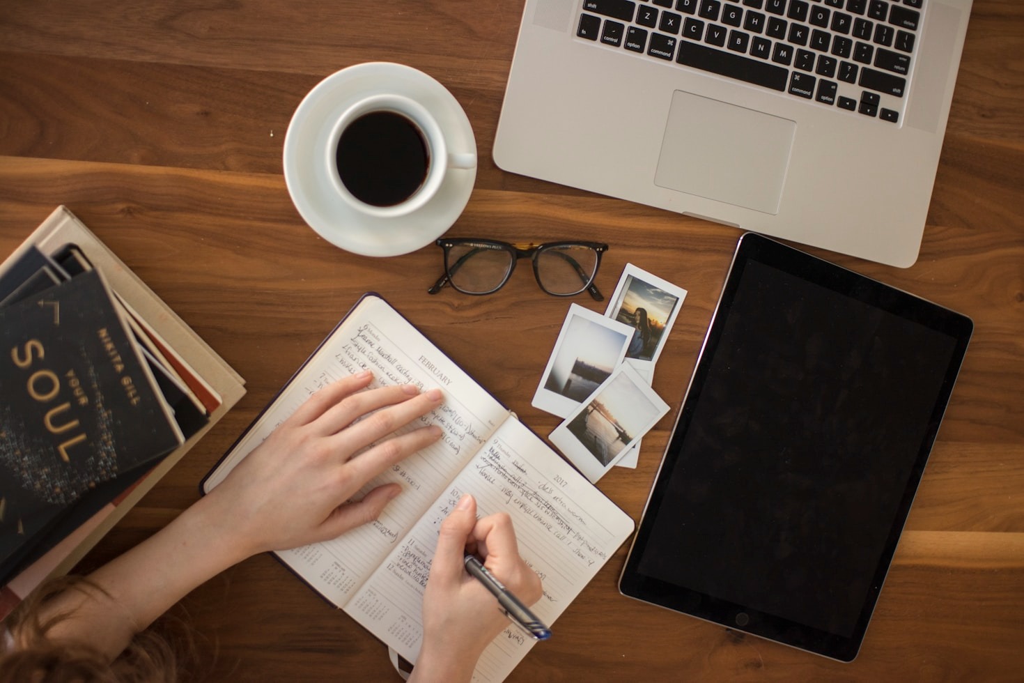 The Art of Storytelling in Digital Spaces